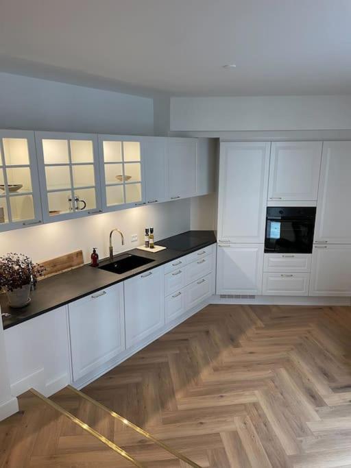 Apartament Nyrenoveret Charmerende Lejlighed I Odense C! Zewnętrze zdjęcie