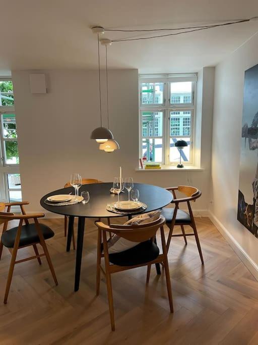 Apartament Nyrenoveret Charmerende Lejlighed I Odense C! Zewnętrze zdjęcie